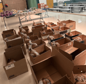 food setup for distribution at ocotillo elementary school - thanksgiving 2023